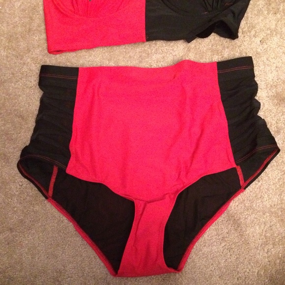 DC Comics | Swim | Dc Comics Harley Quinn Plus Size Swimsuit New | Poshmark